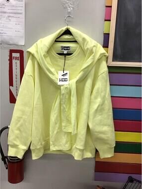 Kbb kahlana crewneck sweatshirt XL w sweater draped over shoulder butter yellow